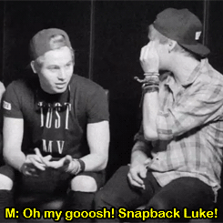 lewi5sos-deactivated20160121:  snapback Luke + snapback Michael 