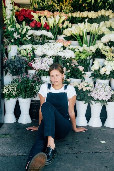 à l'ombre des jeunes filles en fleur