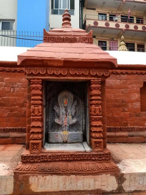 Hiti (fountain) restored with a new icon from Vishnu, Nepal