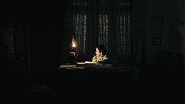 beatrixkiddo: If you see a ghost, you say “hello”. The Others (2001)
