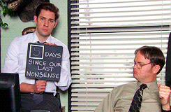 rhowens:    stormtroopers breakroom whenever kylo throws a fit: 