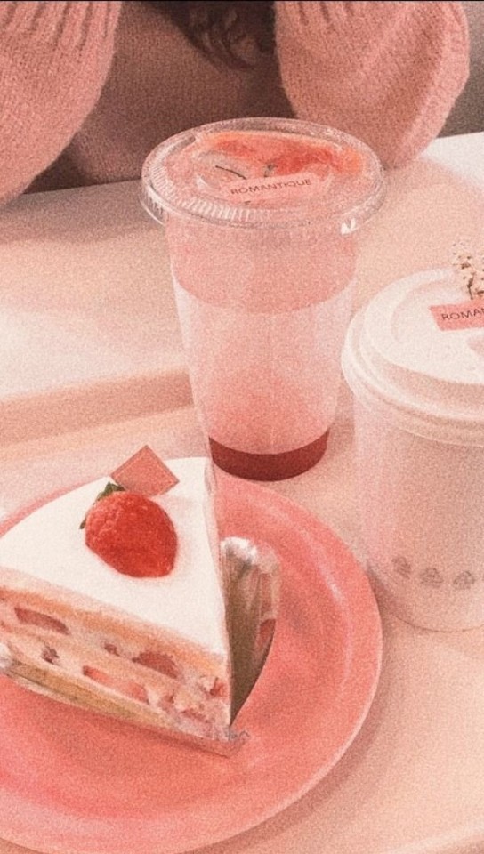 strawberries-and-aesthetics - Positive vibes and pretty aesthetics