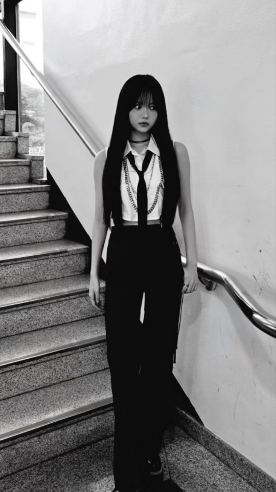 Eunchae ( Le Sserafim)