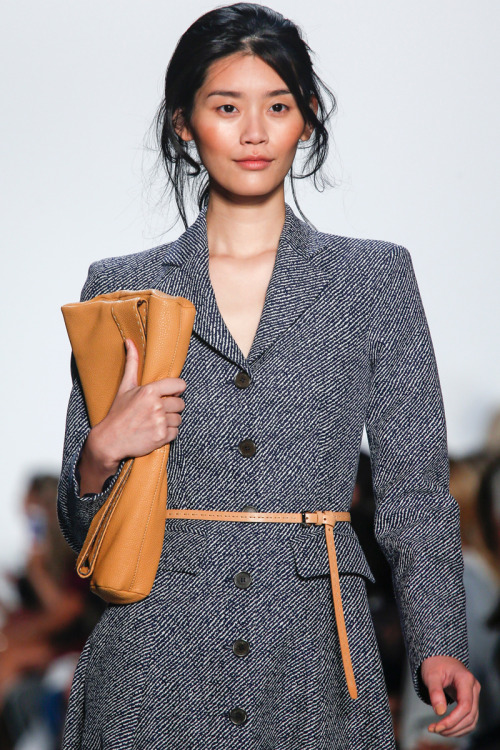 batfleursetmode:Michael Kors @ Spring 2014