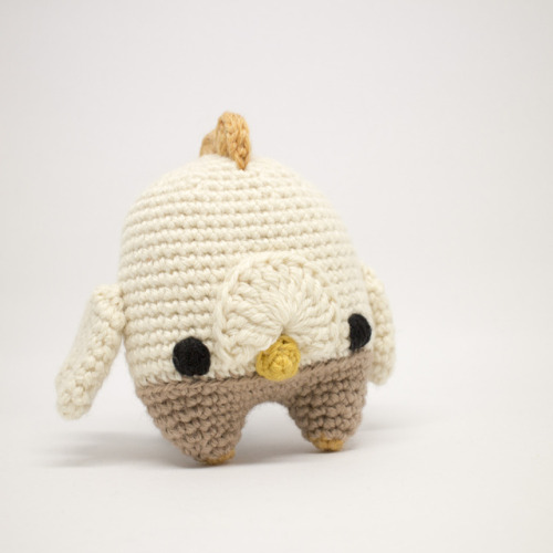 Here’s a little amigurumi chicken I made using a pattern from Lalylala. Get all the details on my ma