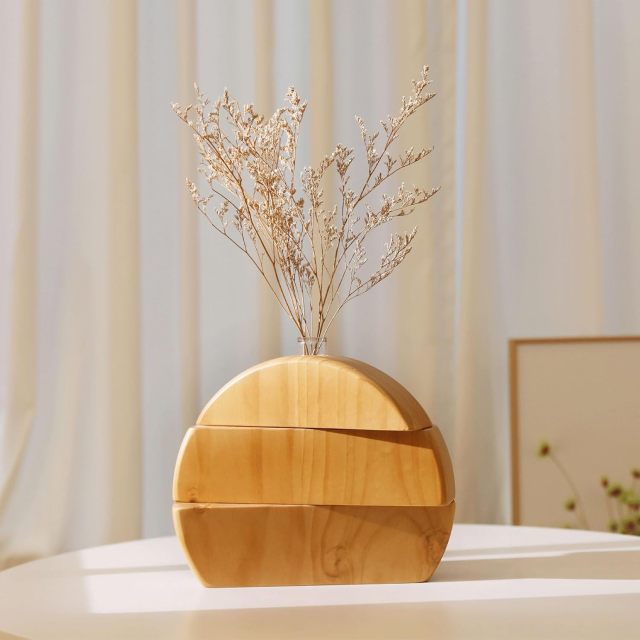 Product Of The Week: A Unique Wooden Vase
