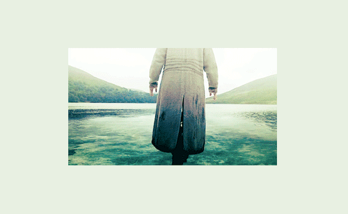osthareane:I loved Camelot (2011)’s take on Merlin. So fuckin’ epic. Underrated show.