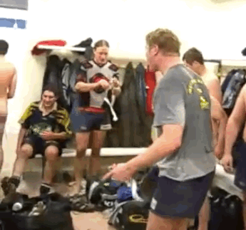 notdbd:  Olympique Marcquois Rugby (OMR)  dans le vestiaire Rugby players from the