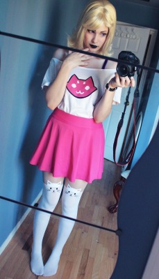 criedwolves:  cute kitty tights from brave