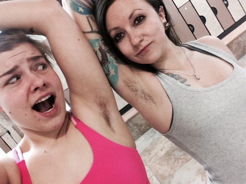 happyandfreejustbeingme: Fact: friends who grow their armpit hair out together stay together.