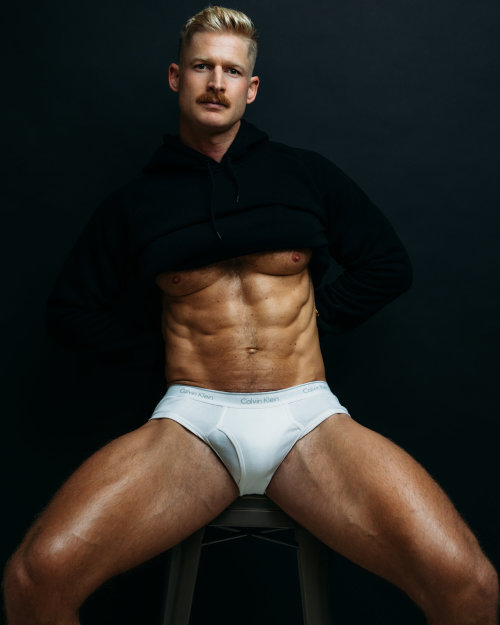 Porn photo proudlymale:Matt Dubbe by ESP. by Mike