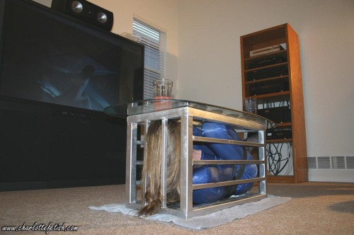 pet-christina:cocogetstied: Cages are my favorite  Just throw a blanket over it x  @kyliewhore