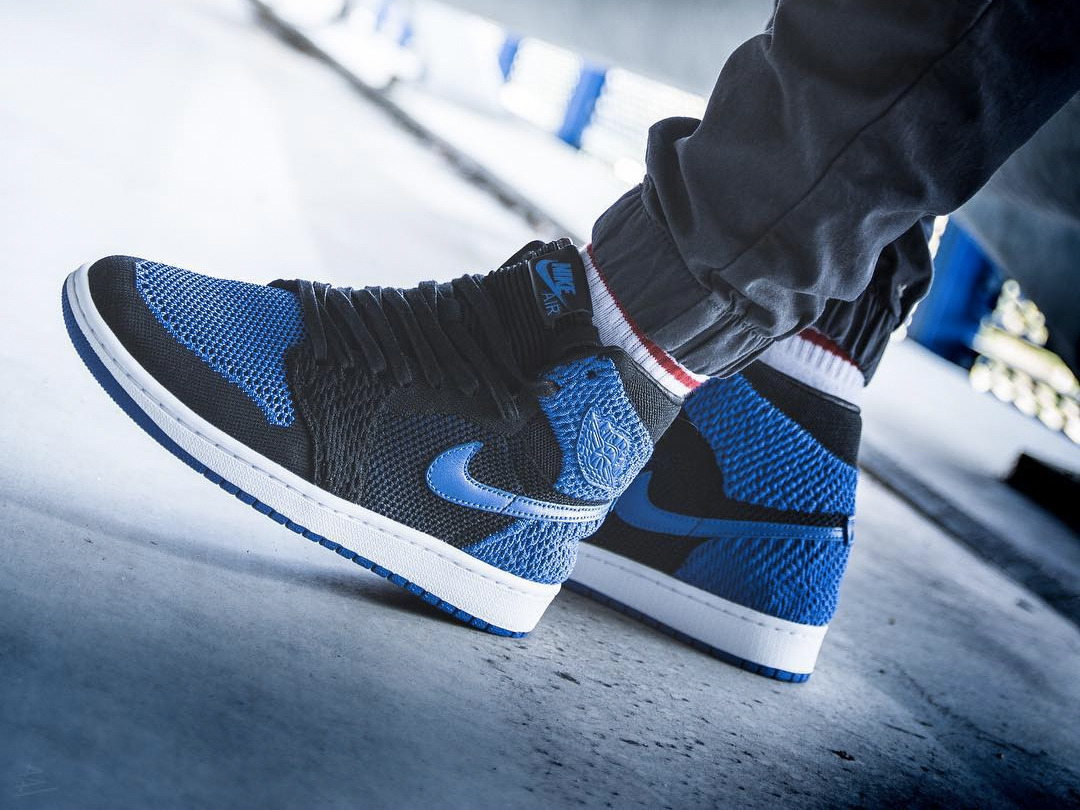 air jordan 1 flyknit on feet