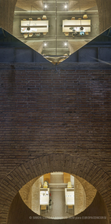 Biblioteca ‘Dipòsit de les Aigües’, Barcelona