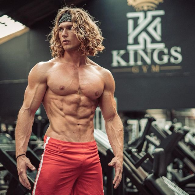 :Fitness model, Benjamin Ahlblad