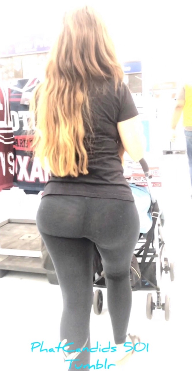 phatcandids501-deactivated20190:Yo check out this Phat azz Latina DIME!! Dammnn!!!!Hit me up for mega full access 