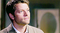 vegancumsplat:  A collection of Cas making heart eyes. (づ｡◕‿‿◕｡)づ
