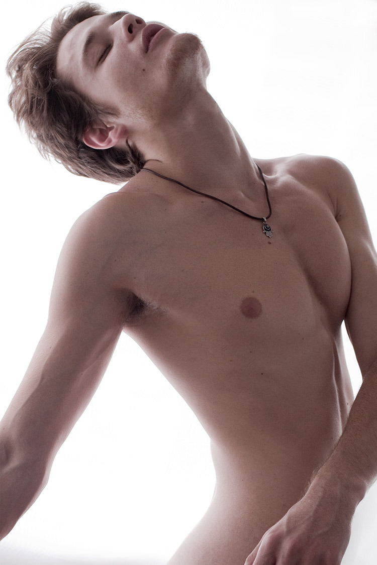 sean-clancy:  André Felippe
