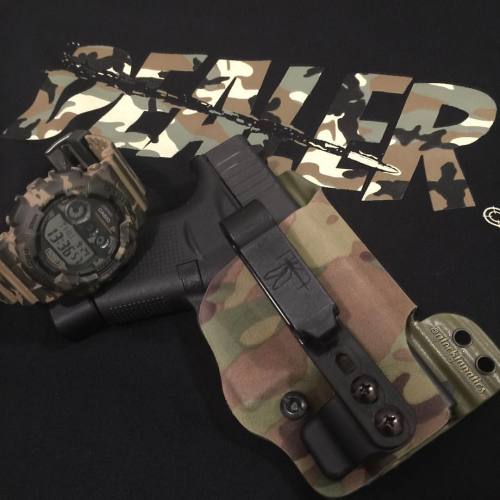 Camo on point today#glockfanatics #gcodeholsters #realdirtyindustries #dealer #gshock #incog #hale