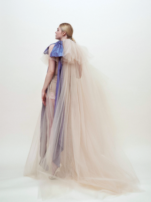 claireholt - ELLE FANNING© by Sofia Sanchez & Mauro...