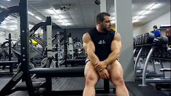 bigguythings:  big-strong-tough:  Lorenzo Becker  Just Big Guys: This is how a Real Man looks, 8/10  He&rsquo;s blown the fuck up over the last few years and those legs, damn.