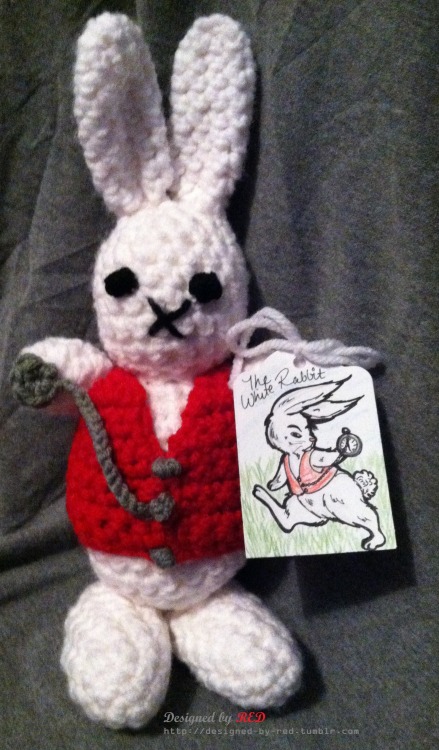 Cheshire Cat and White Rabbit Crochet Dolls From Lewis Carroll&rsquo;s Alice&rsquo;s Adventures in W