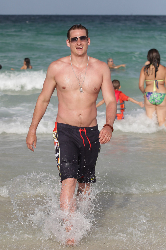 hotfamousmen:  Lee Ryan