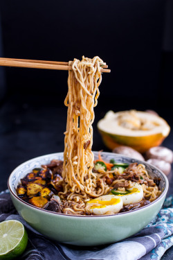 do-not-touch-my-food:  Pork Ramen Noodle