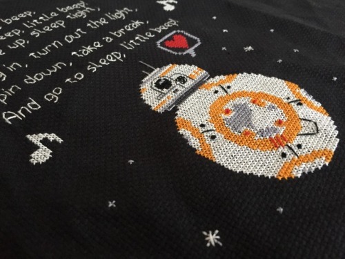 bomberqueen17: s-leary: Now that she’s received it, I can post the finished BB-8 cross stitch 