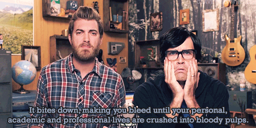 rhettandlink:  graveyard-whistler:  [►]   The definition of a crush.