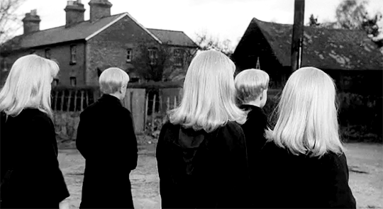 classichorrorblog:   Village Of The DamnedWolf Rilla (1960)  