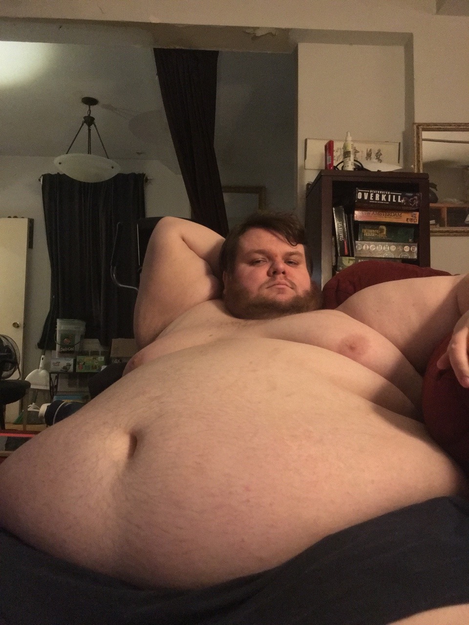 fatbestfriend:  Can you guess my sexy secret? 😉 I’m filled with thousands of
