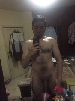 semi-str8-mexxxican:  Nice and furry😊