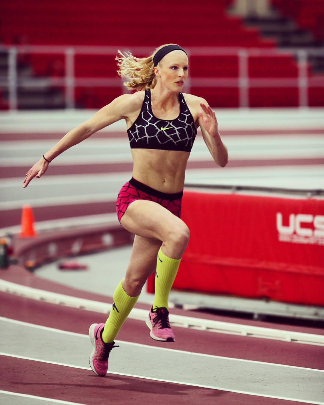 Just #running my way through life 🏃 #Polevaulters do sprints and running workouts too! #Nike #nikewomen #betterforit #justdoit #polevault #usatf #roadtorio