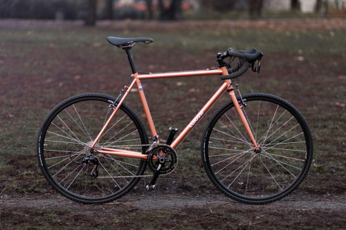blnfxd:  COLOSSI – CX The ‘Rambler CX’ Cyclocross frame  is the perfect answer to the upcomming Berl