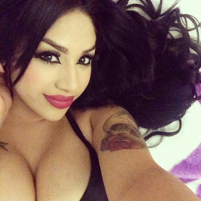 A huge fan of @cynthia.martell been following her for a while but cannot keep her