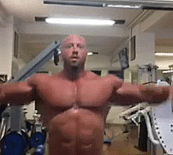muschard96:Massive Petar Klancir - gym posing