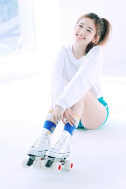 fy-cosmic-girls:    #STARSHIP #YUEHUA NEW!