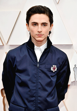 p-pikachu:Timothée Chalamet attends the 92nd Annual Academy Awards.