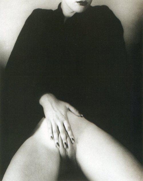 lightsomebodies:Gunter Blum, Torso in the manner of Otto Dix 1994.