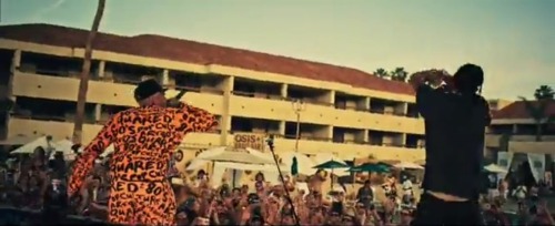 laflamexx:  TRAVI$ SCOTT IN CHRIS BROWN’S FIVE MORE HOURS VIDEO