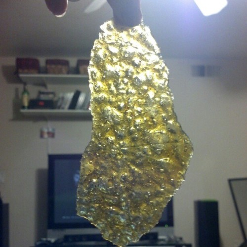 zerobrand:  6 grams of shatter, made by me. #zerobrandextracts #cleanconcentrates #clear #clean