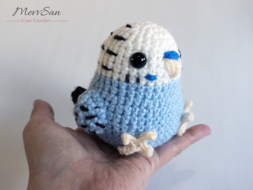 Amigurumi Budgie pattern is now available on Etsy, Ravelry, and Mevvsan.com.  What’s your favorite b