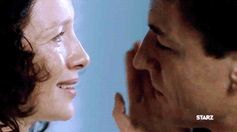 caitbalfes:claire fraser in season three (updated)