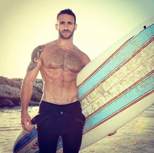 cymrobachgen:  I know everyone posts pics of Eliad Cohen but he is such a specimen you have to admire him