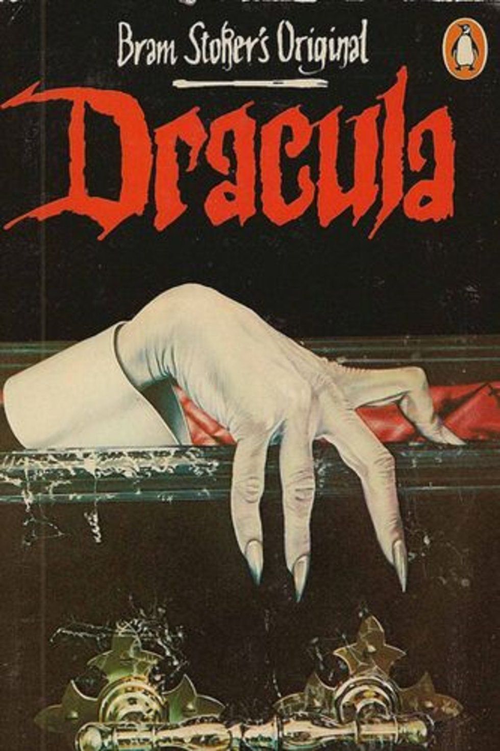Kinky Horror — Happy World Dracula Day!
