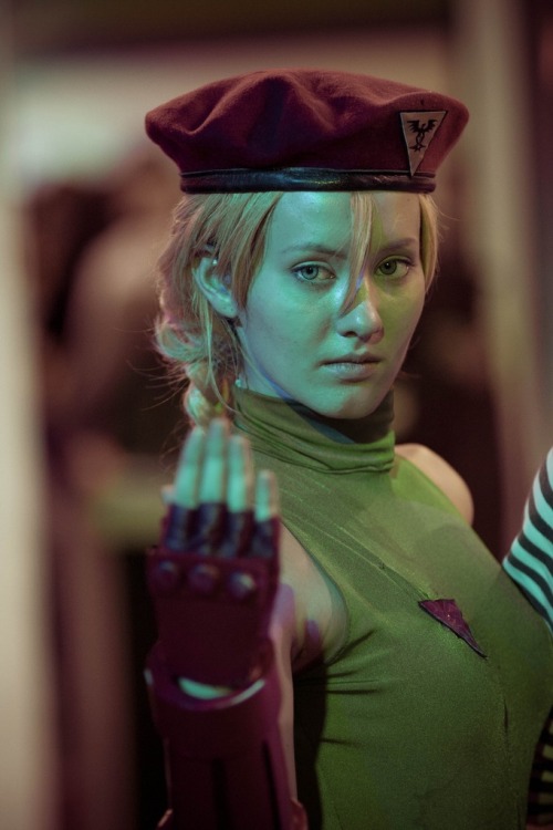 cosplaygirl:  Battle 6 by ~OniksiyaSofinikum on deviantART 