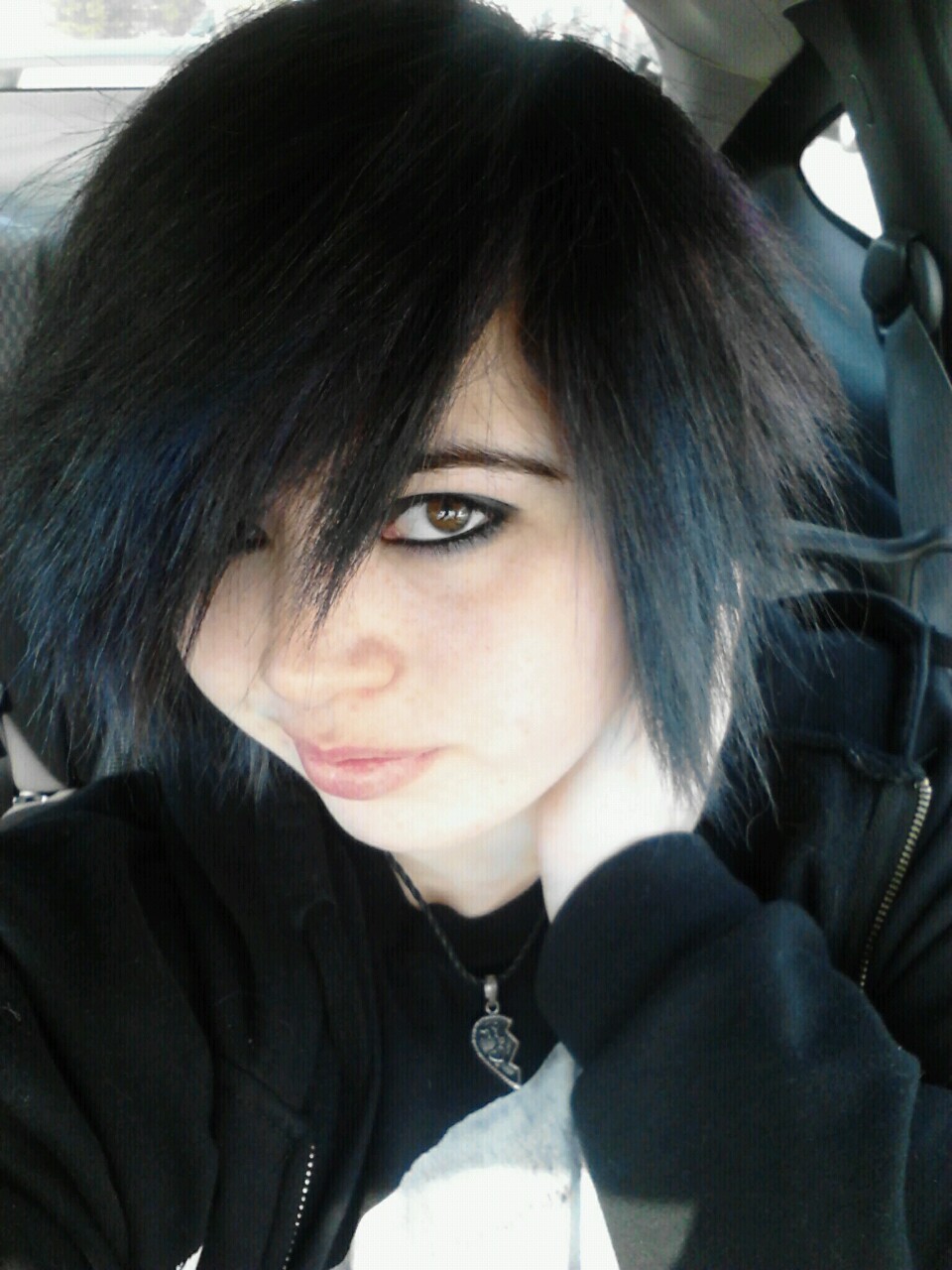 Cut my hair short :0