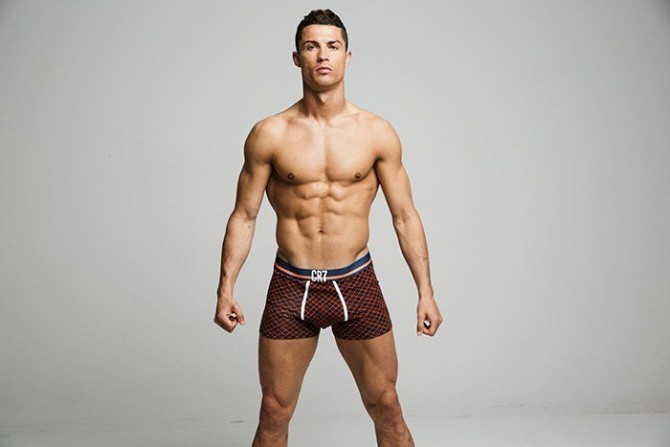 CR7