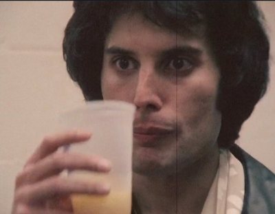 crysqueen: freddiemercurylesbian:  denial anger bargaining depression acceptance